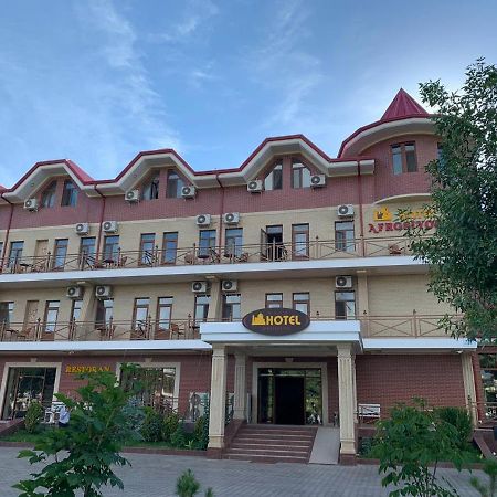 Hotel Afrosiyob Karshi Esterno foto