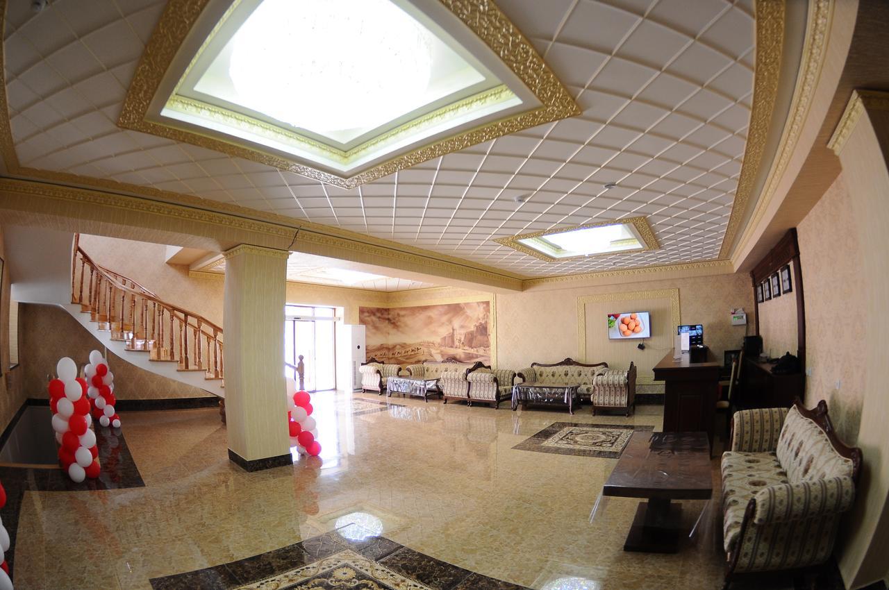 Hotel Afrosiyob Karshi Esterno foto