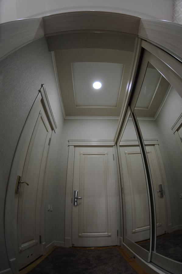 Hotel Afrosiyob Karshi Esterno foto